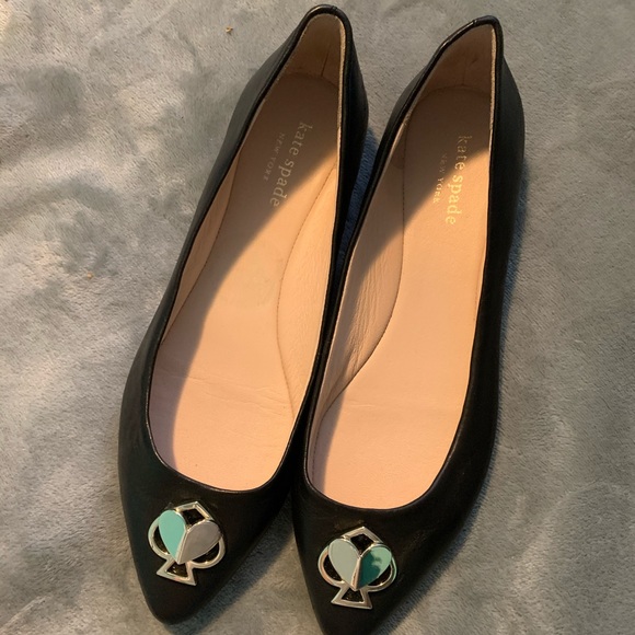 ✨HOST PICK✨ NWOT KATE SPADE LEATHER FLATS - Picture 3 of 3